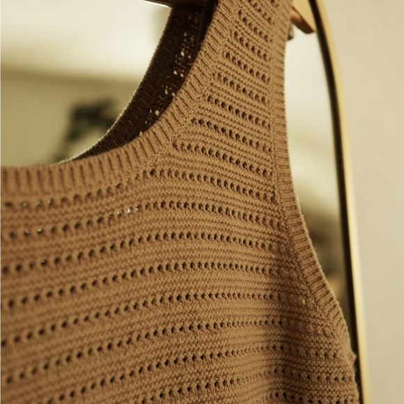 Handmade Knit Vest - Picture 2 of 4